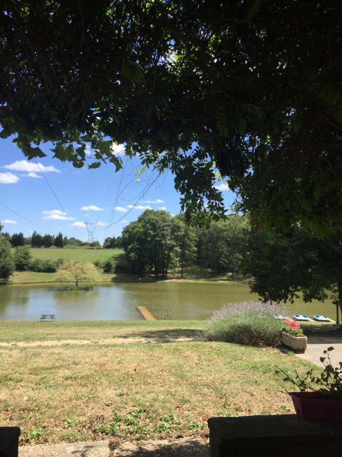 Camping Les Petites Minaudieres Coussay-les-Bois Luaran gambar