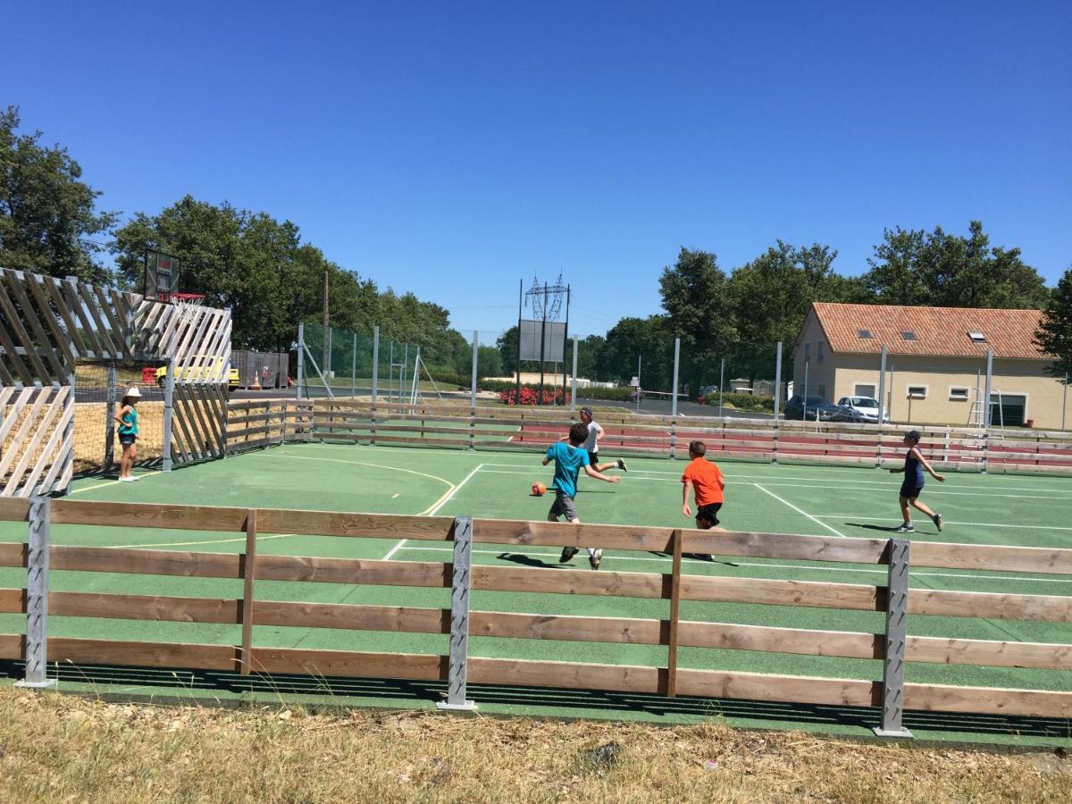 Camping Les Petites Minaudieres Coussay-les-Bois Luaran gambar