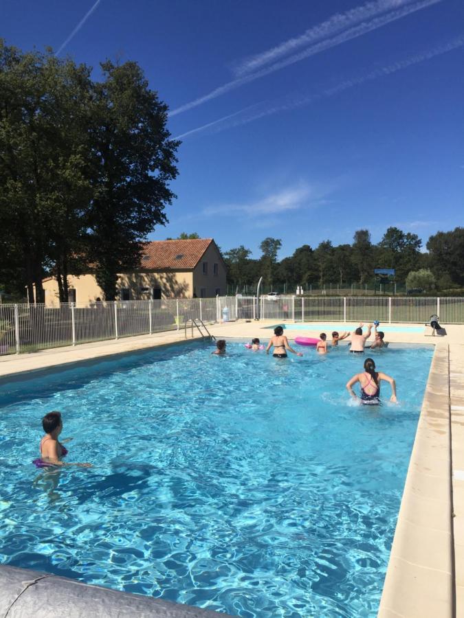Camping Les Petites Minaudieres Coussay-les-Bois Luaran gambar