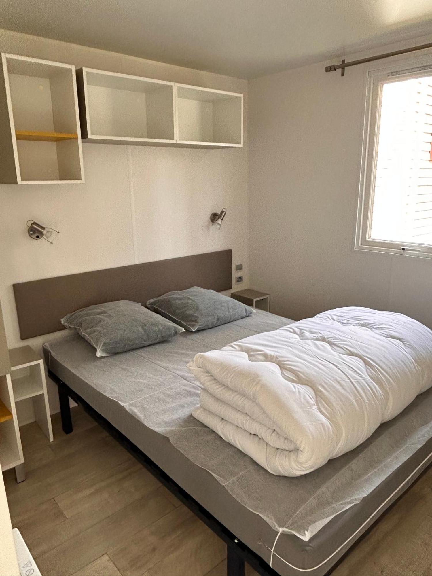 Camping Les Petites Minaudieres Coussay-les-Bois Bilik gambar