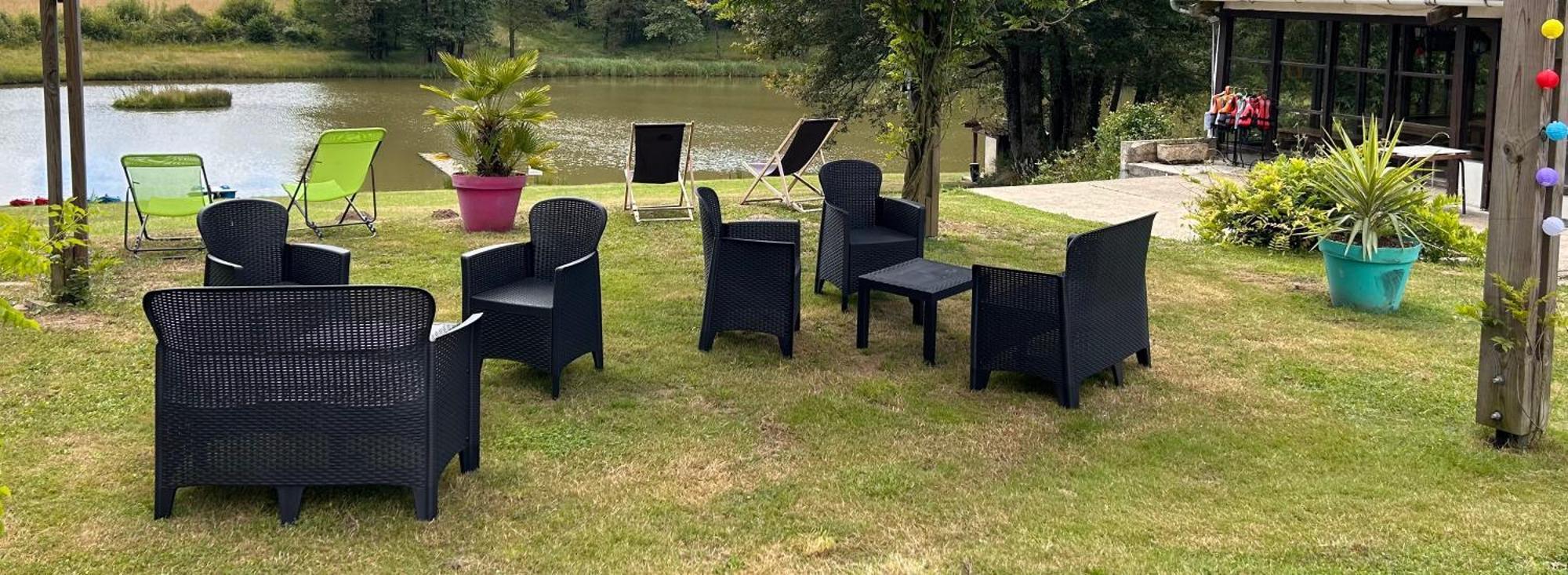 Camping Les Petites Minaudieres Coussay-les-Bois Luaran gambar