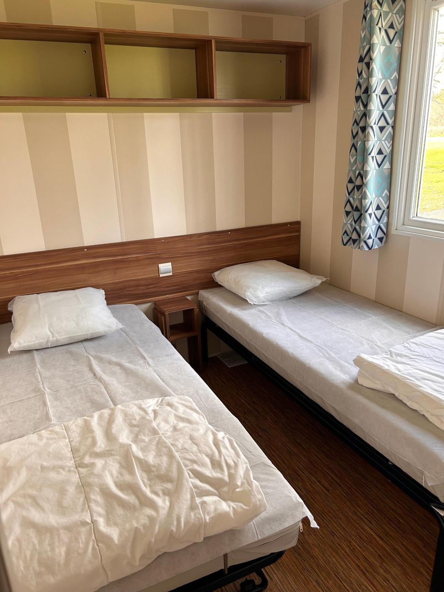 Camping Les Petites Minaudieres Coussay-les-Bois Bilik gambar