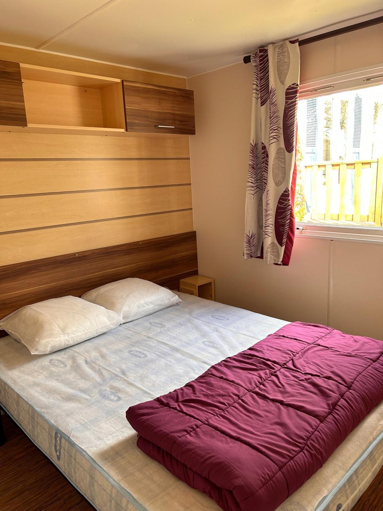 Camping Les Petites Minaudieres Coussay-les-Bois Bilik gambar