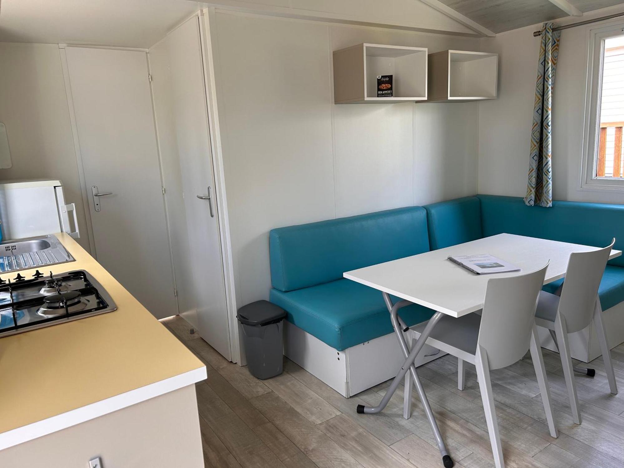 Camping Les Petites Minaudieres Coussay-les-Bois Bilik gambar